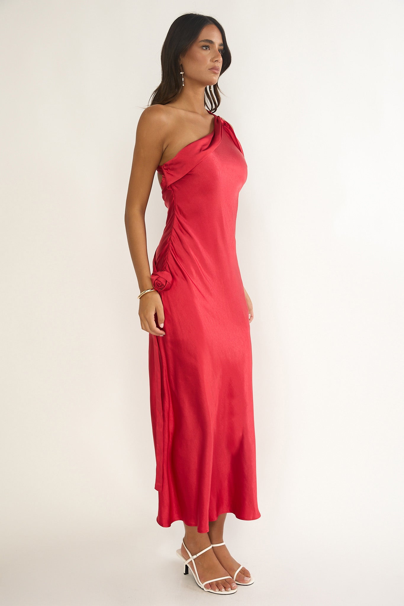 Star Fall One-Shoulder Rosette Maxi Dress Red