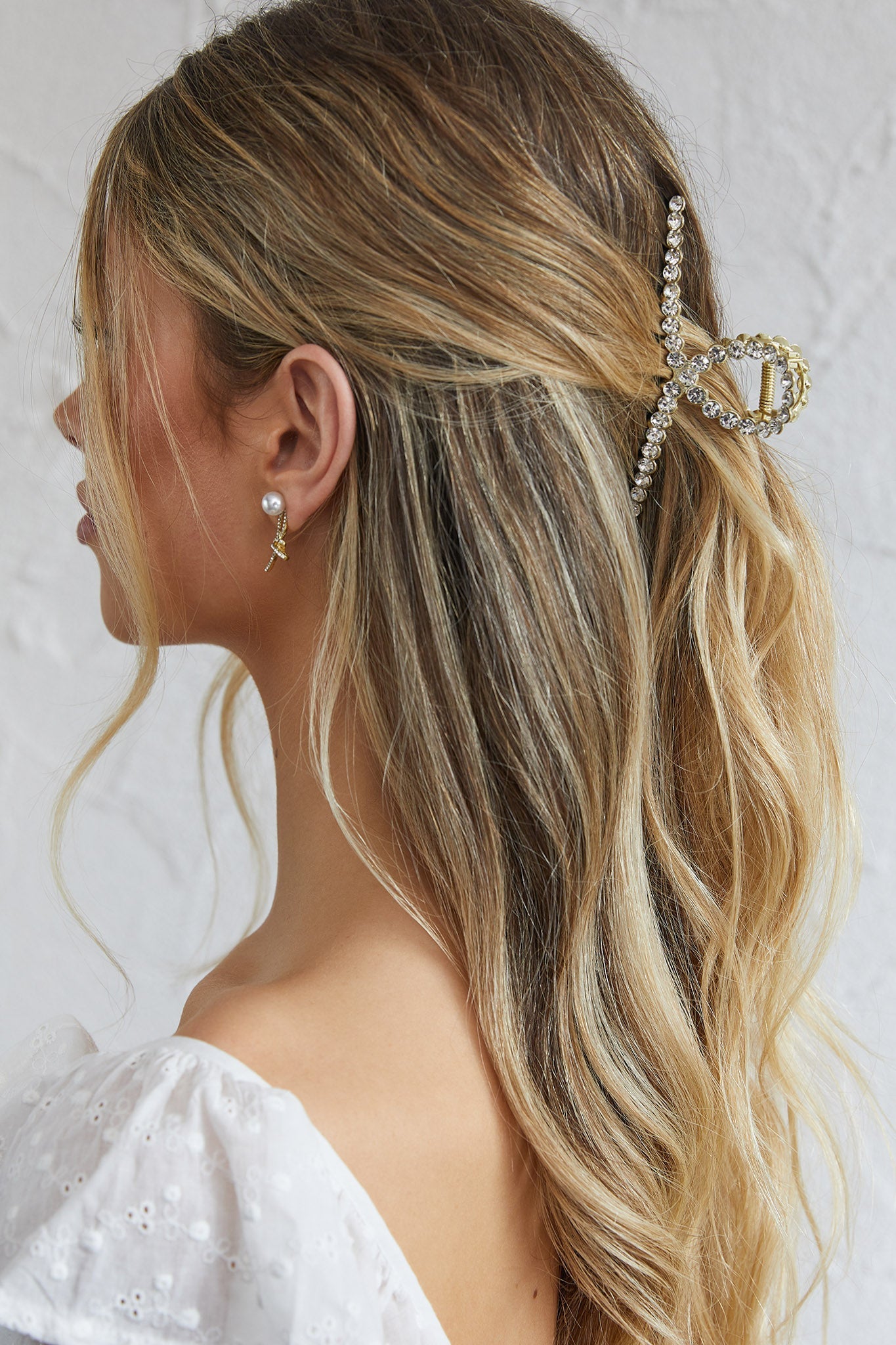 Mia Rhinestone Twist Hair Clip Gold