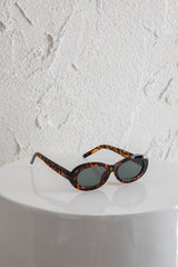 Riptide Oval Sunglasses Tort