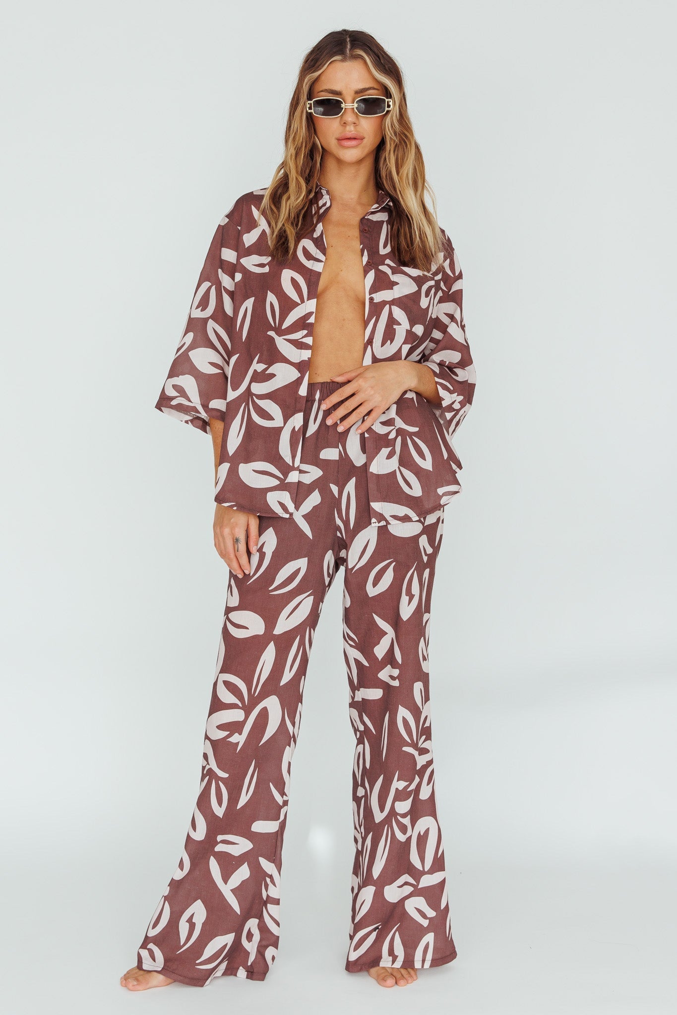 Just A Hunch Button Shirt Leaf Print Chocolate