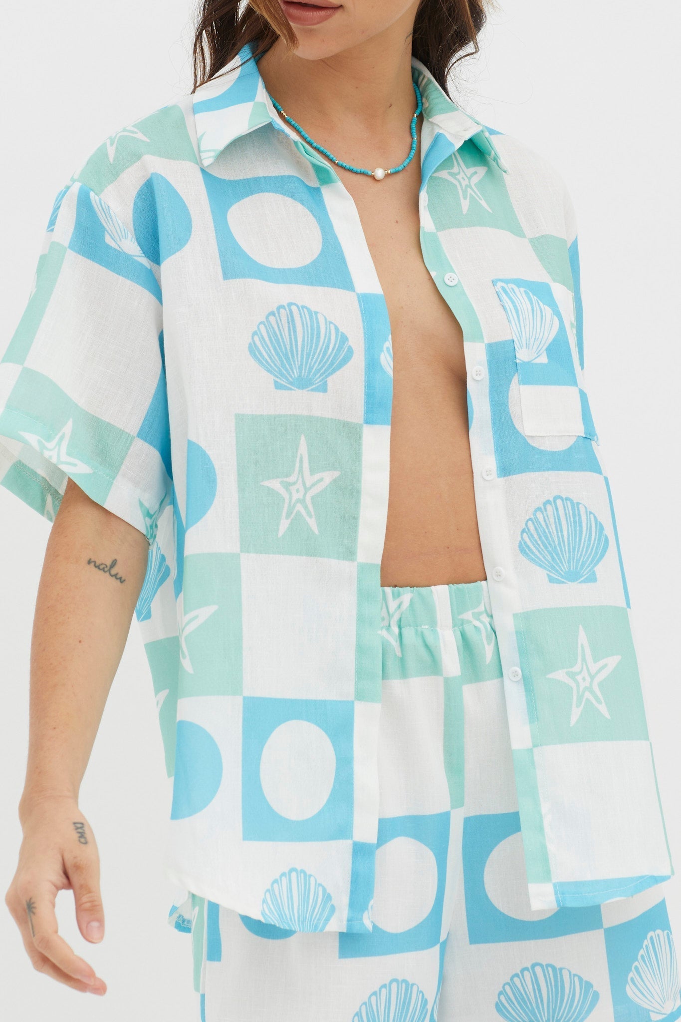 Just A Hunch Button Shirt Shell Print Green Multi