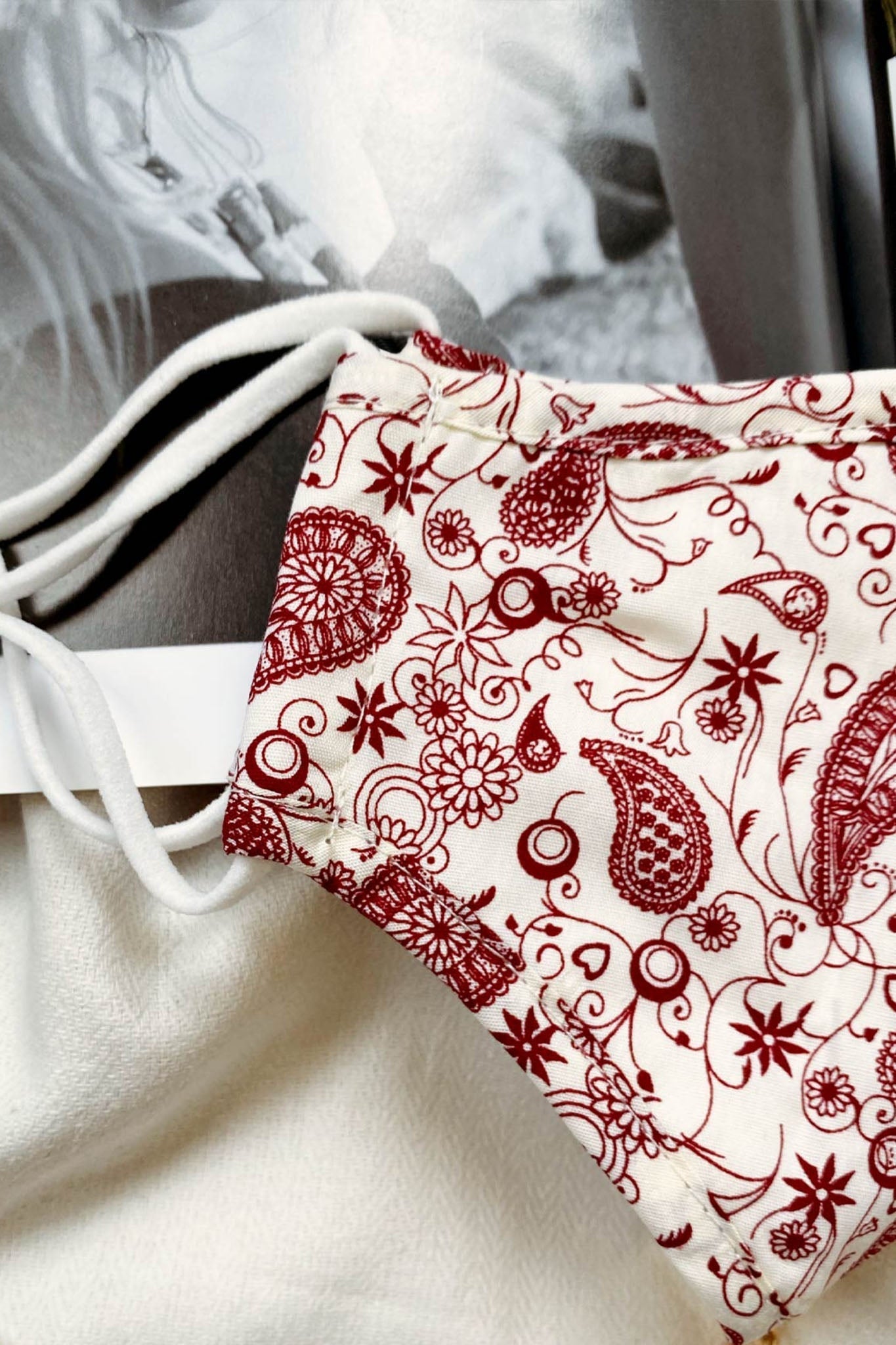 Frankie Mask Paisley Print Red
